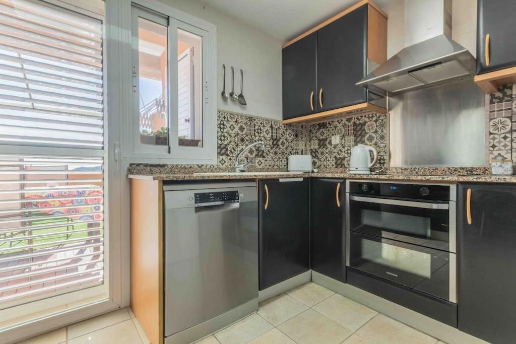 Costa Apartment